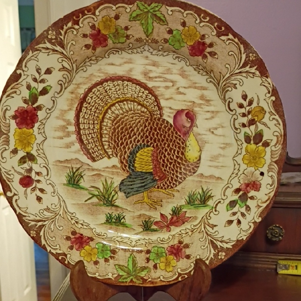 Bachrach Multicolor Turkey and Floral Dinner Plate